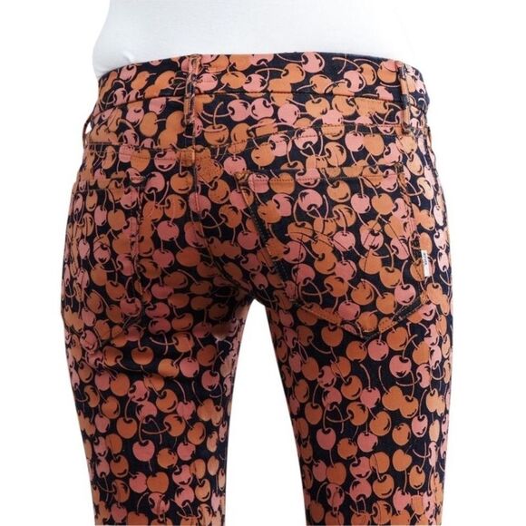 MOTHER The Looker Cherry Print Jeans Denim Sz 28 - Picture 3 of 11